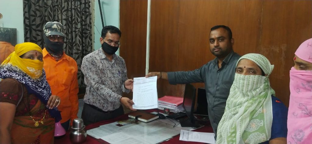 संगमेश्वर एज्युकेशन ट्रस्ट संचालित सिद्धेश्वर हायस्कूल वर प्रशासक नियुक्ती करा -मनसेची मागणी.