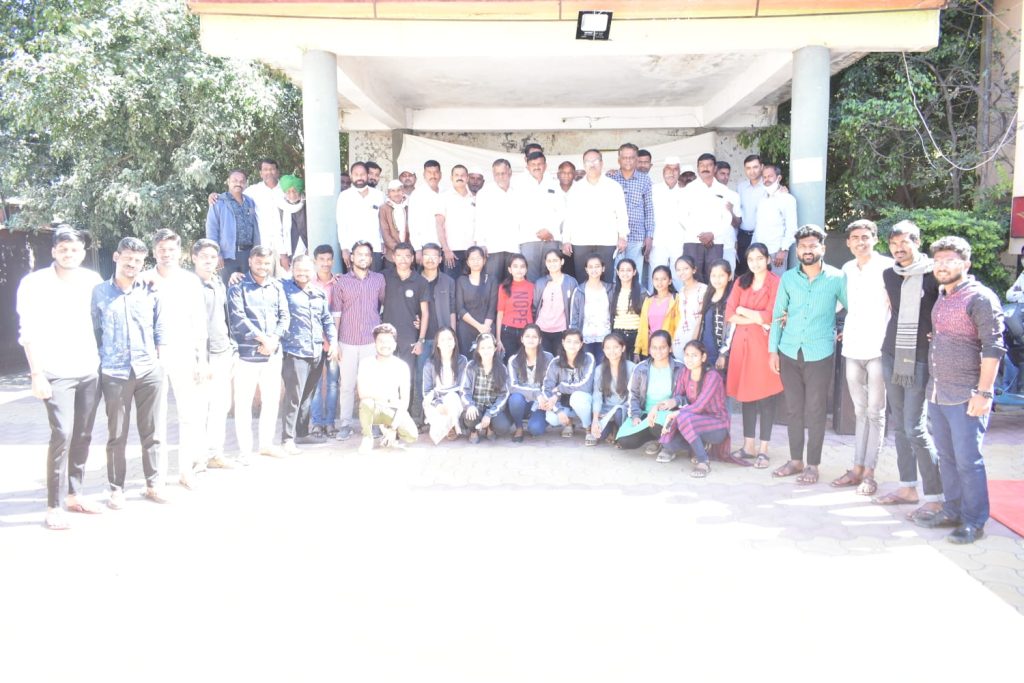 सिताबाई थिटे महाविद्यालयाचे केंदुर मधील  राष्ट्रीय सेवा योजना विशेष हिवाळी शिबिर संपन्न.  