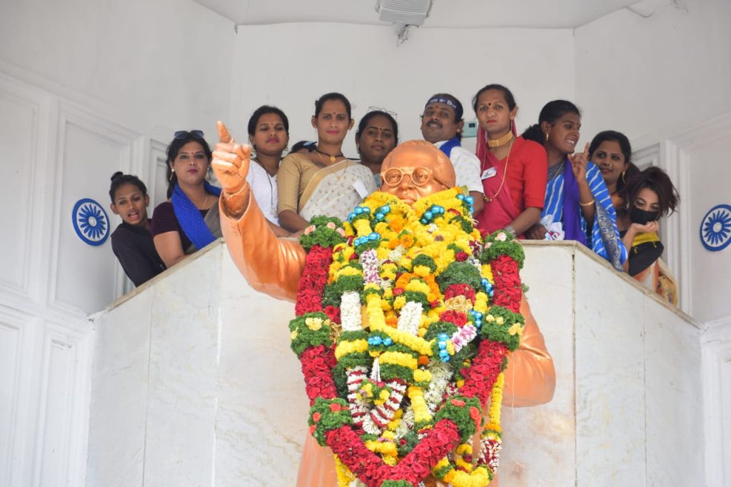 रामा तृतीयपंथी दक्षता सामाजिक संस्थेतर्फे पिंपरी चिंचवडच्या इतिहासात प्रथमच डॉ. बाबासाहेब आंबेडकर यांना अनोखे अभिवादन