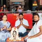 आमदार लक्ष्मण जगताप यांच्या प्रकृती सुधारणा साठी कार्यकर्त्यांकडून विविध धार्मिक ठिकाणी प्रार्थना. 