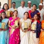गुरूपोर्णिमेच्या निमित्ताने स्वामी विवेकानंद प्रशालेतील शिक्षकांचा सन्मान. 