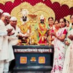 वारकऱ्यांच्या हस्ते दापोडीत श्री विठ्ठल रुक्मिणीची आरती